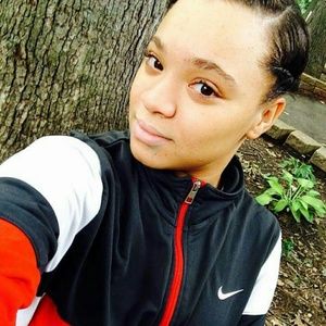 Meet your Posher, Dijaela