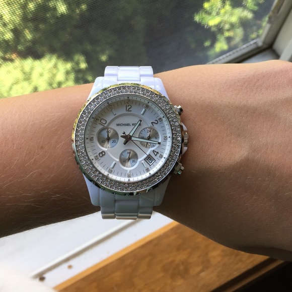 🌟PRICE REDUCED🌟 White Acrylic Michael Kors Watch