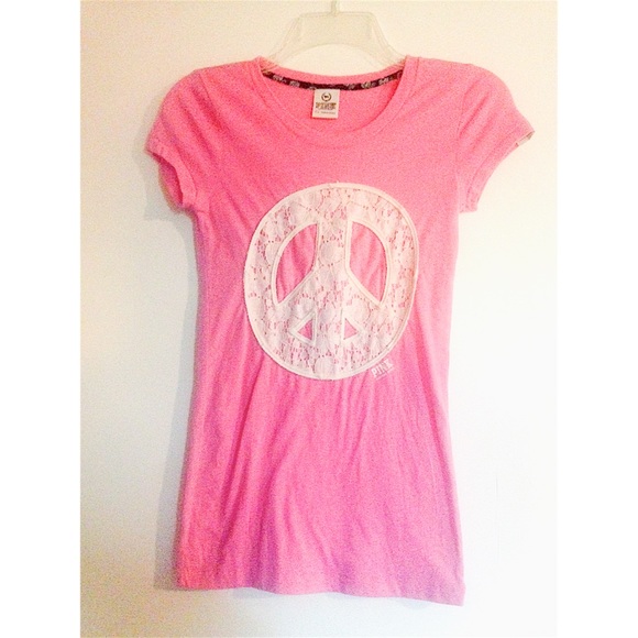 Victoria's Secret pink t-shirt