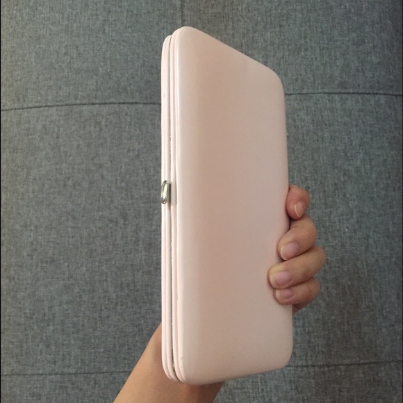 Kimchi Blue Nude Hinge Wallet