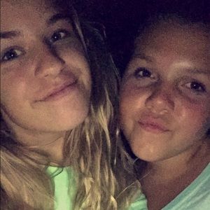 Meet your Posher, Amelia