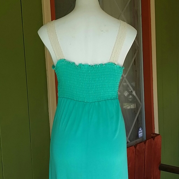 NWT Beautiful Summer Maxi Dress - Picture 3 of 4