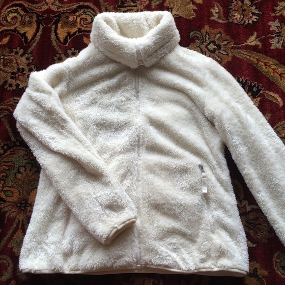 Fuzzy White Weatherproof Sweatshirt