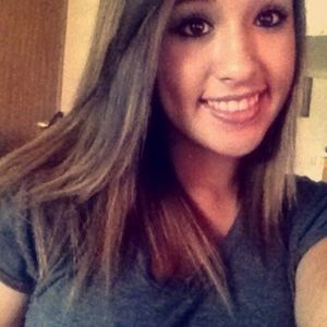 Meet your Posher, Noelia