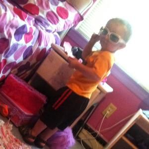 Meet your Posher, Taryn