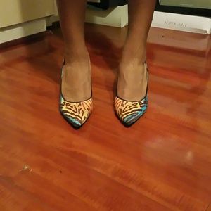 Multi color cheetah color shoes
