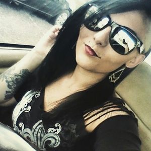 Meet your Posher, Kristin