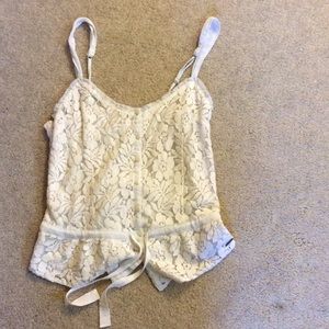 White lace tank top