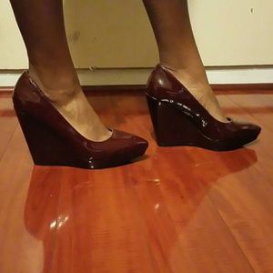 Wedge heel patent shoes fergalicious