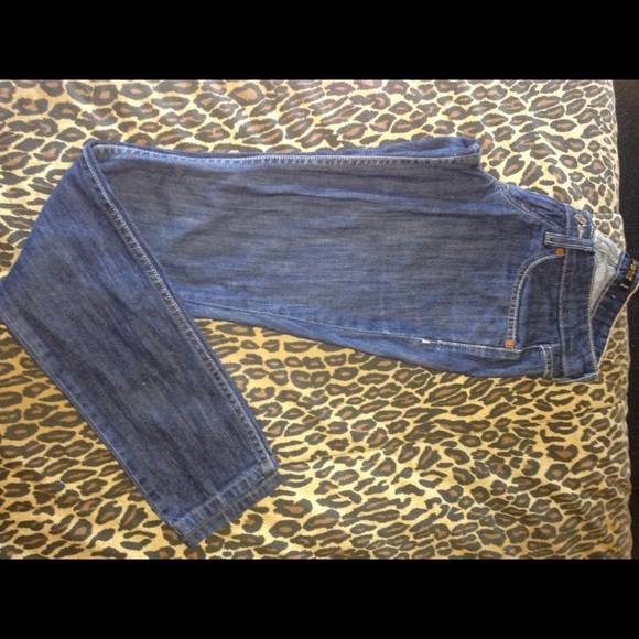 Levi's 524 Skinny - Superlow cut jeans.
