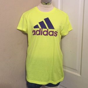 ❤️SOLD ❤️❤️Women's Adidas top size large