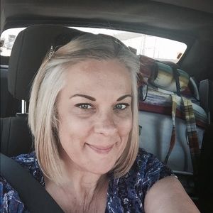 Meet your Posher, Christy