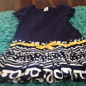 "Sold" Girls Gymboree 4 dress