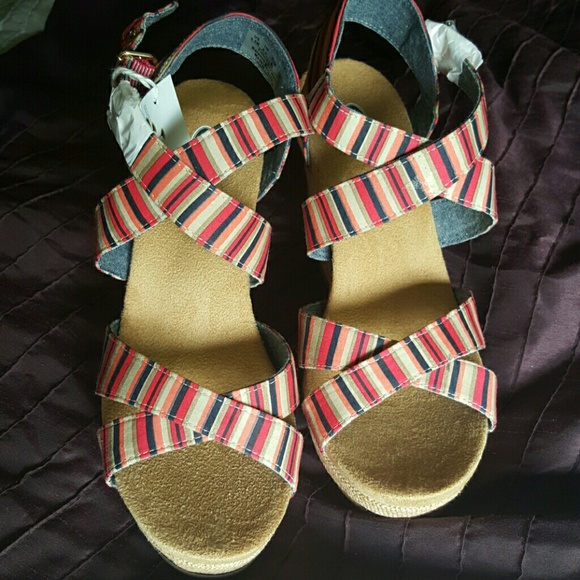 Dr Scholl's Wedges 8.5 NWT