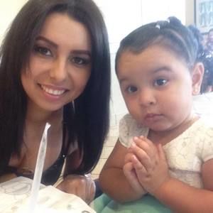 Meet your Posher, Imelda