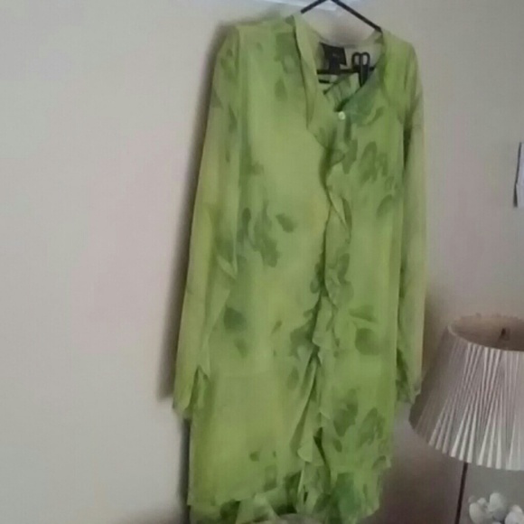 Three piece skirt set - Picture 1 of 3