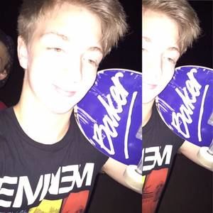 Meet your Posher, Cason