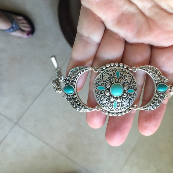 Lucky brand silver and turquoise bracelet - Picture 4 of 4