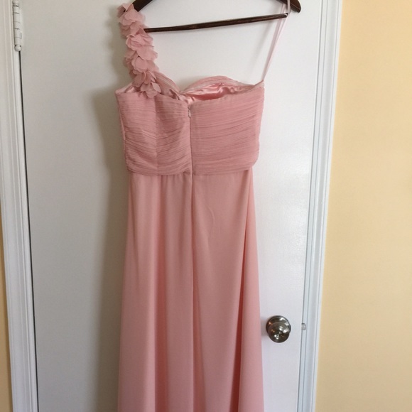 CLOSING CLOSET SOON- Chiffon pink formal dress - Picture 3 of 4