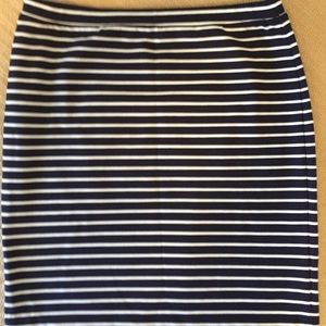 SALE! GAP Navy & White Striped Skirt