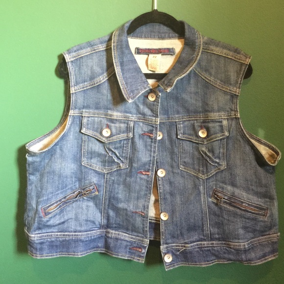 Medium was denim vest
