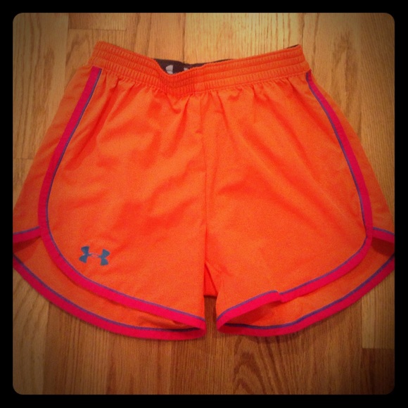 Orange under armour shorts - Picture 1 of 1