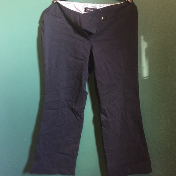 Black straight leg dress pant