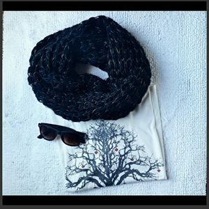 Black infinity scarf w/ gold