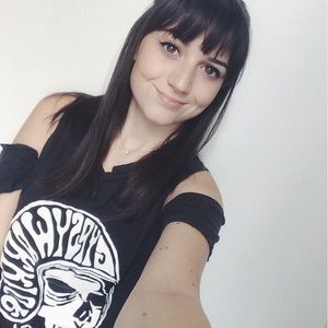 Meet your Posher, Alena