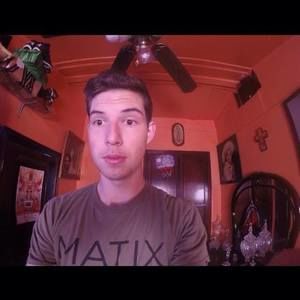 Meet your Posher, Ulises