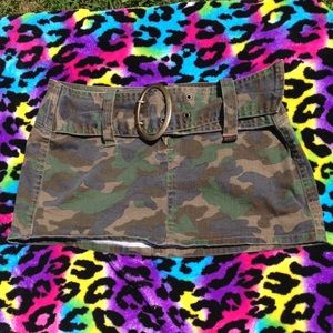Mudd camo mini skirt