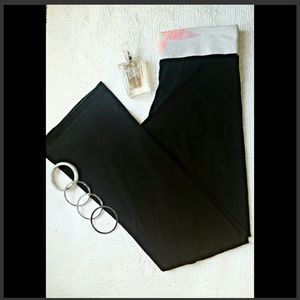 VS yoga pants