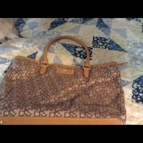 Too many purses
