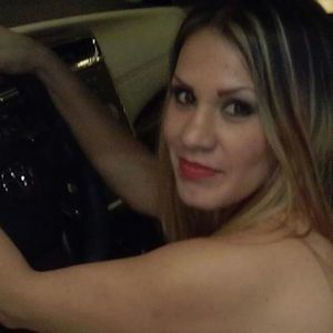 Meet your Posher, Iris