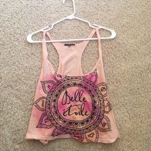 Super cute crop top!