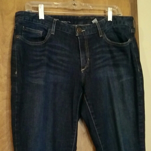Eddie Bauer, curvy boot cut jeans, 8 short