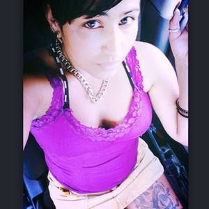 Meet your Posher, Leah