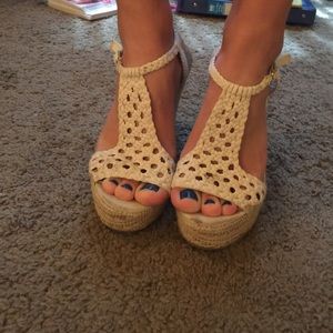 White braided wedges