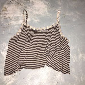 daisy stripped crop top