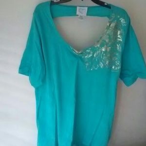 Teal v neck with moon shape back
