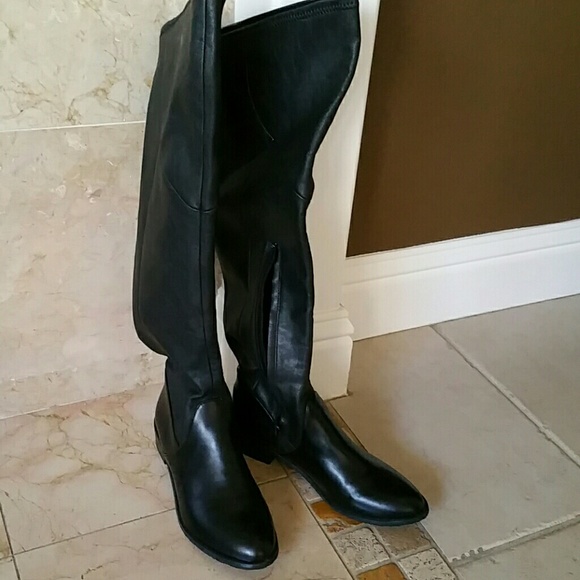 Tahari black boots