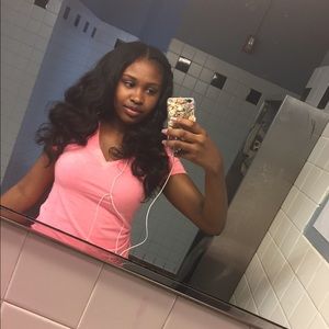 Meet your Posher, Haniyfa