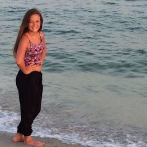 Meet your Posher, Marissa