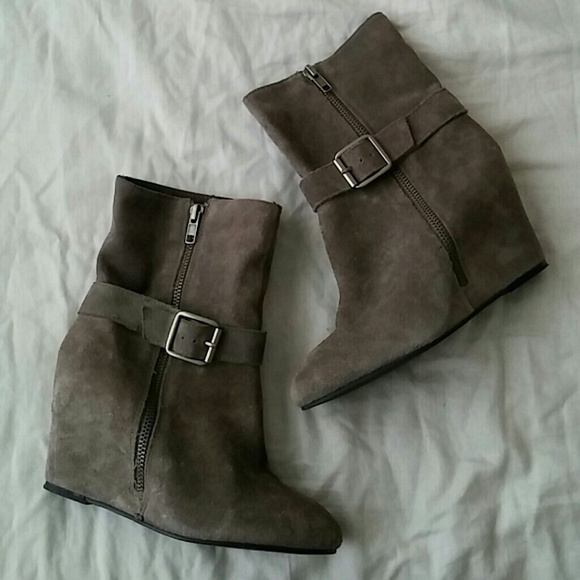 Steve Madden wedge boots