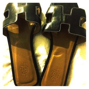 100% leather Hermes sandals ( stars favorite)