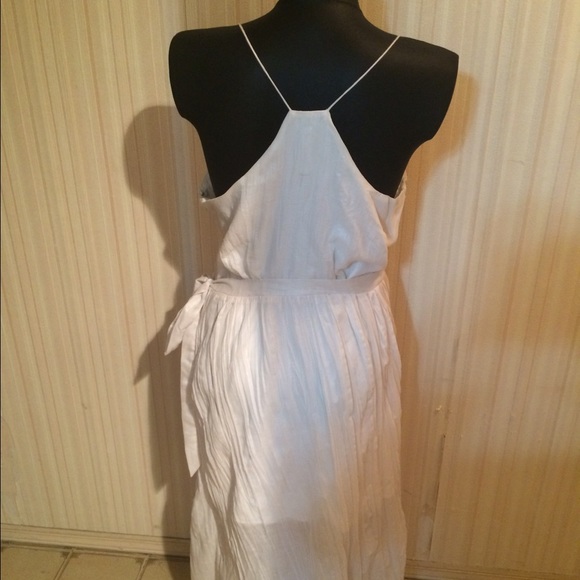 Gorgeous White Metallic Shimmer Goddess Gown - Picture 3 of 4