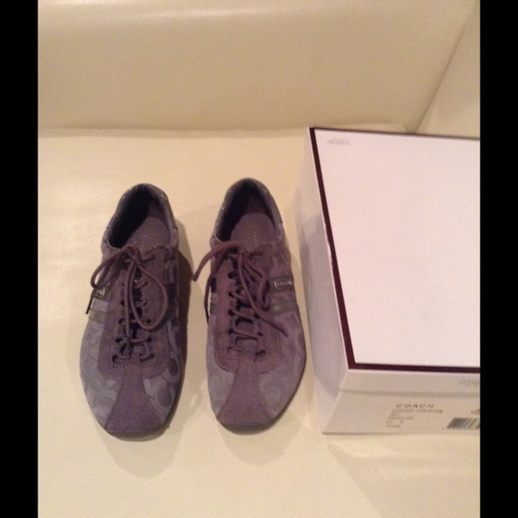 Coach tennis shoes - Picture 2 of 3