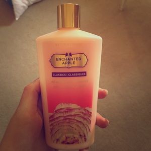 Victoria's Secret Enchanted Apple lotion