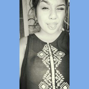 Meet your Posher, Azaley