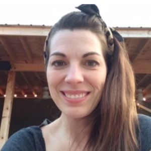 Meet your Posher, Becca